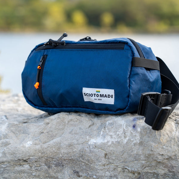 Hayden Sling Bag 2.0 - Navy ECOPAK™